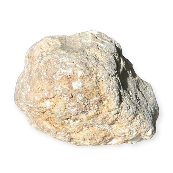 Large 1 LB Natural Quartz Crystal Geode Specimen - Picture 4 of 4